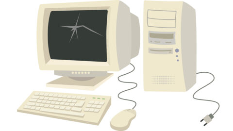 Symbolbild: Alter PC mit Workstation © Evgeniya_Mokeeva