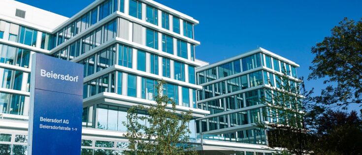 Die Straße am Campus wurde kürzlich umbenannt. Sie heißt jetzt Beiersdorfstraße und erinnert an Firmengründer Paul Carl Beiersdorf. © Fotos: Beiersdorf AG