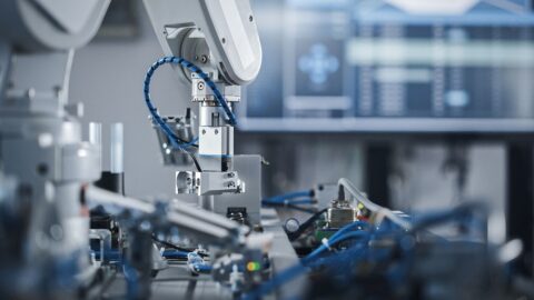 Viele Deutsche erwarten, dass CEOs die Auswirkungen neuer Technologien wie die Automatisierung auf den Jobmarkt thematisieren. © Getty Images/gorodenkoff