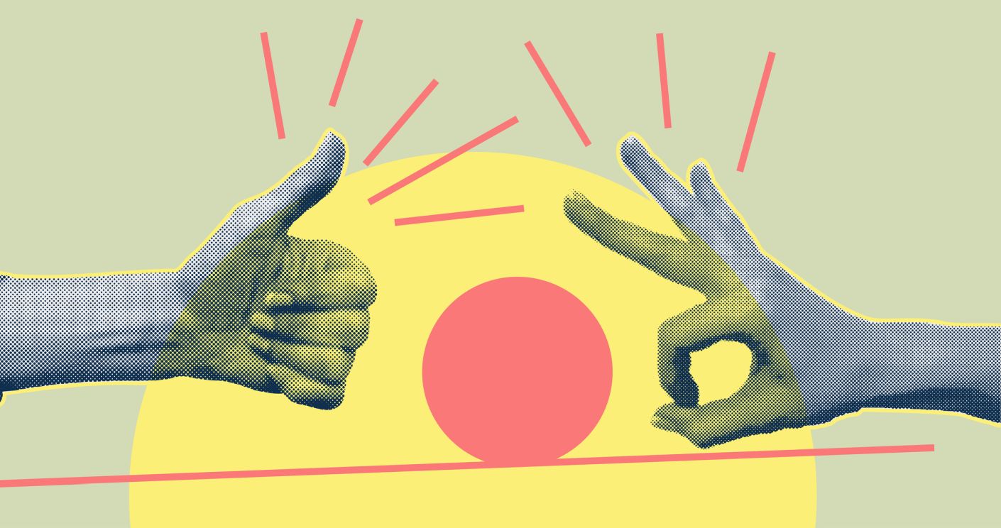 Collage mit Handgesten: Daumen hoch auf der linken Seite, eine rote Kugel in der Mitte und auf der rechten Seite eine Hand, die im Begriff ist, die Kugel wegzuschnipsen. Dazu die Bildunterschrift: Widerspruch erlaubt: Corporate Influencer sind nur dann authentisch, wenn sie als Persönlichkeiten mit Haltung wahrgenommen werden. © Getty Images/zzayko
