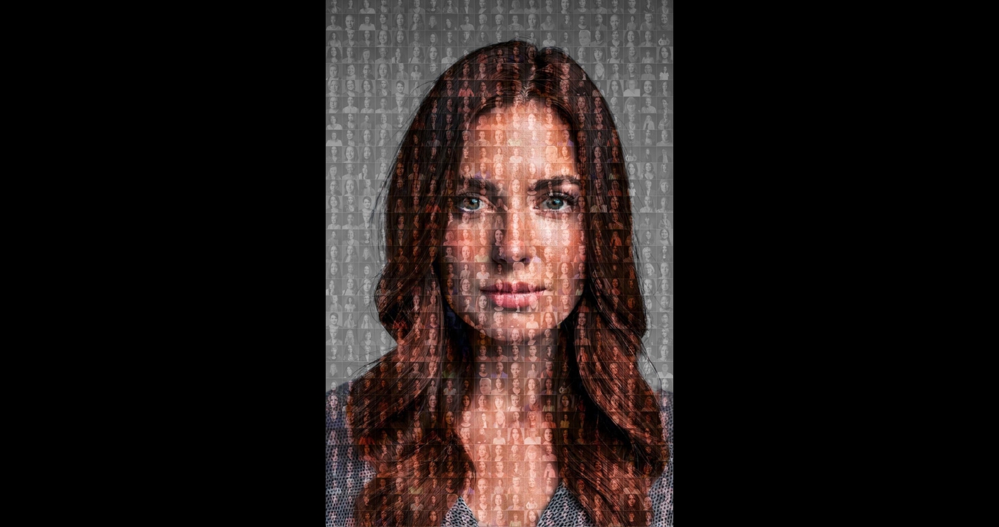 Porträt einer Frau mit langen, roten Haaren, das sich zusammensetzt aus zahlreichen kleinen Porträts verschiedener Frauen.