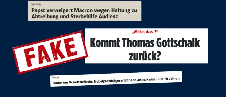Falsche Nachrichtenüberschriften mit dem Wort "FAKE" in rotem Stempel auf blauem Hintergrund.